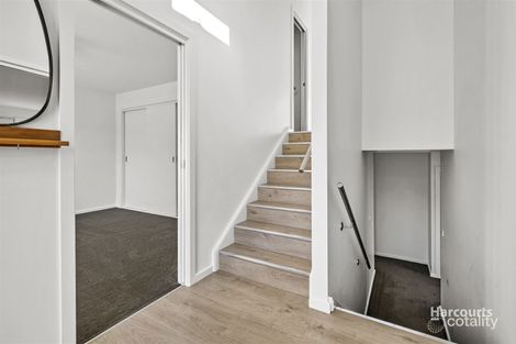 Property photo of 1/44 Trevassa Crescent Tranmere TAS 7018