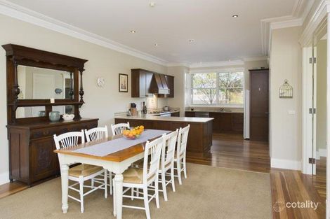 Property photo of 11 Menzie Grove Eaglemont VIC 3084