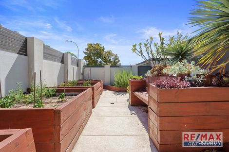 Property photo of 49 Buckingham Road Swan View WA 6056
