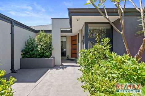 Property photo of 49 Buckingham Road Swan View WA 6056