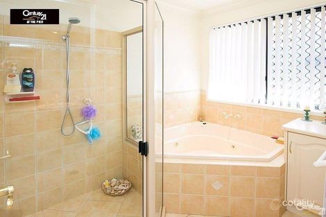 Property photo of 3 Treviso Court Urangan QLD 4655