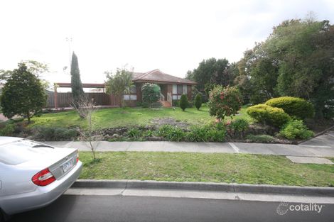 11 Landsdale Cres, Wantirna South, VIC 3152