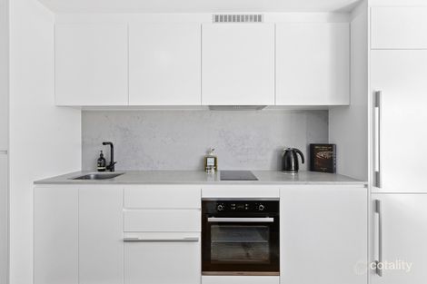 Property photo of 64/41-49 Roslyn Gardens Elizabeth Bay NSW 2011