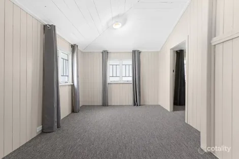 Property photo of 44 Newhaven Street Pialba QLD 4655