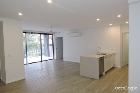 Property photo of 304/30 York Street Indooroopilly QLD 4068