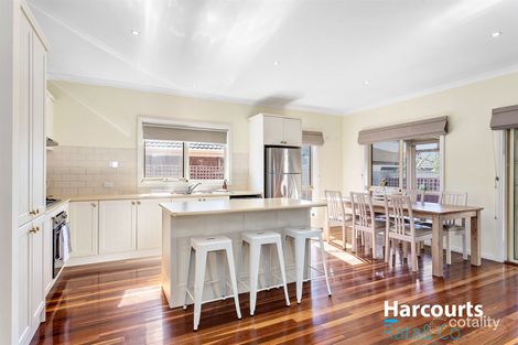 Property photo of 30 Cambridge Crescent Roxburgh Park VIC 3064