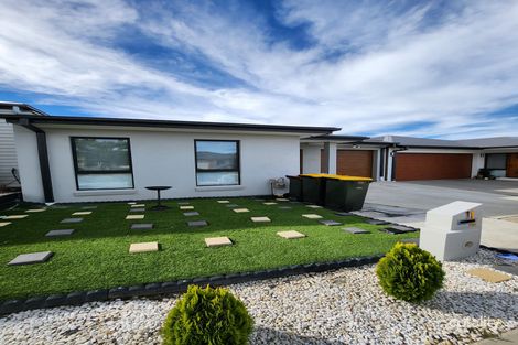 11 Ruzicka St, Taylor, ACT 2913