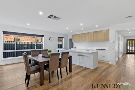 63 Peter Thomson Cct, Yarrawonga, VIC 3730