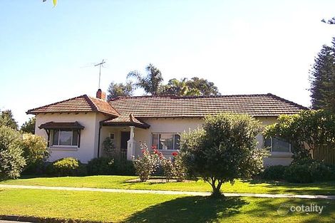 1 Clement St, Swanbourne, WA 6010