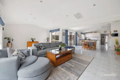 Property photo of 3 Spellman Avenue Sydenham VIC 3037
