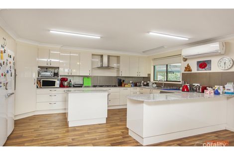 Property photo of 5 Apanie Close Wingham NSW 2429