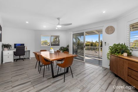 Property photo of 16 Monterey Keys Drive Helensvale QLD 4212