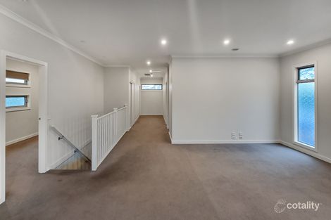 Property photo of 2/49 Hayes Avenue Rosebud VIC 3939