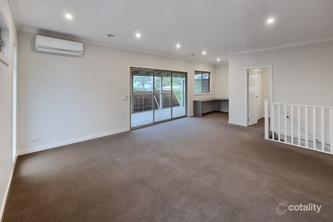 Property photo of 2/49 Hayes Avenue Rosebud VIC 3939