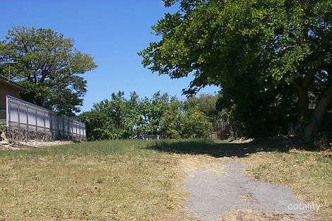 27 Healy Rd, Hamilton Hill, WA 6163