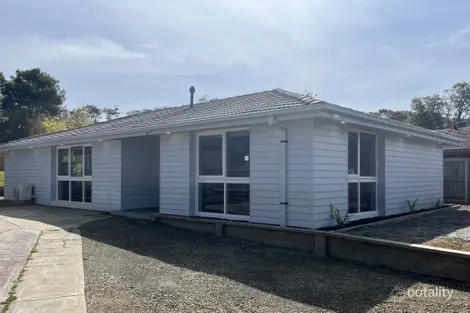 4 Montrose Ave, Somerville, VIC 3912