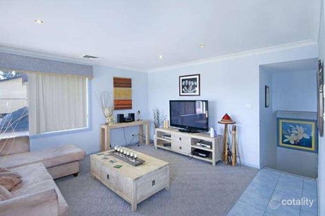 Property photo of 5 Robinia Parade Springfield NSW 2250
