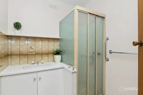 Property photo of 2/88 Manifold Street Camperdown VIC 3260