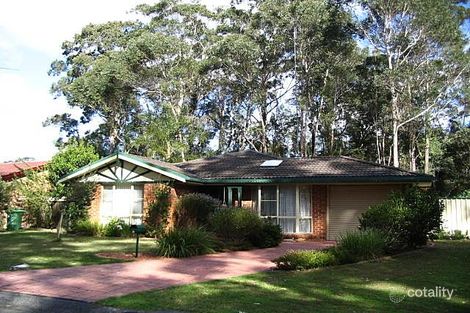 6 Legge Pl, Green Point, NSW 2251