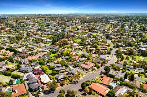 Property photo of 302 Serpells Road Templestowe VIC 3106