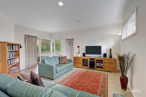 Property photo of 19 Bowman Street Mount Waverley VIC 3149