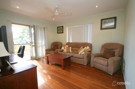 Property photo of 2 Herswell Avenue Wynnum West QLD 4178