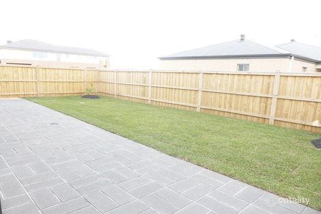 Property photo of 17 Hidcote Road Point Cook VIC 3030