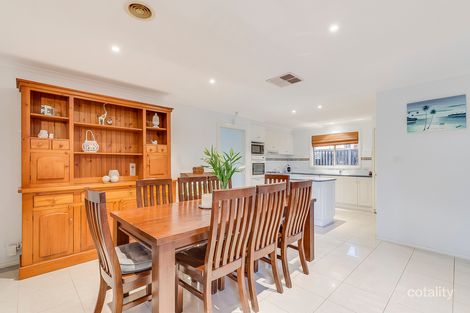 Property photo of 42 Botanic Drive Hillside VIC 3037