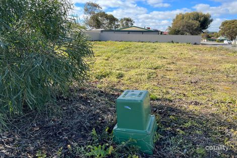 Property photo of 1 Cairns Crescent Riverton SA 5412