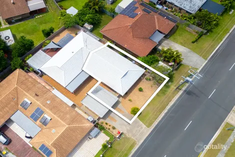 1/27 Binstead Dr, Southport, QLD 4215