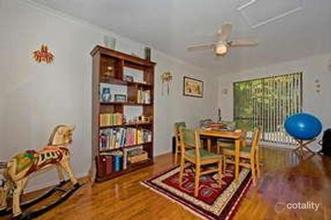 Property photo of 19 Kalamunda Close Elanora QLD 4221