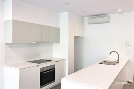 Property photo of 203/27 Ekibin Road Annerley QLD 4103