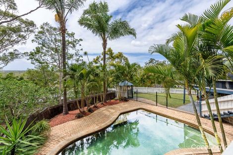 Property photo of 15 Surrey Court Helensvale QLD 4212