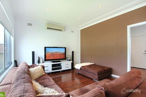 Property photo of 9 Beveles Avenue Unanderra NSW 2526