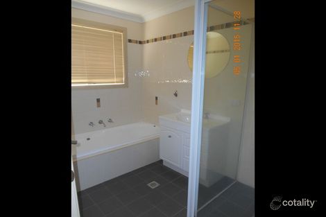 Property photo of 2/9 Inglis Street Lake Albert NSW 2650
