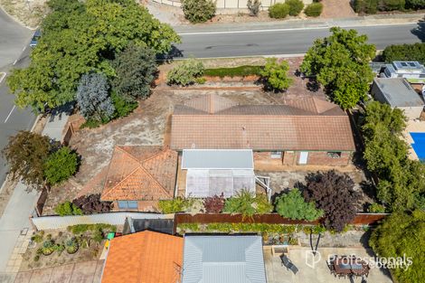 Property photo of 2 Towerhill Road Alexander Heights WA 6064