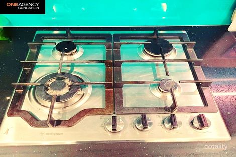 Property photo of 17 Gamban Square Ngunnawal ACT 2913