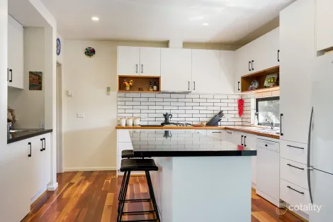 Property photo of 3 Thomas Street Castlemaine VIC 3450