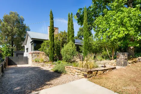 Property photo of 3 Thomas Street Castlemaine VIC 3450