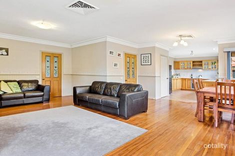 Property photo of 2 Wodalla Grove New Gisborne VIC 3438
