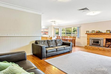 Property photo of 2 Wodalla Grove New Gisborne VIC 3438