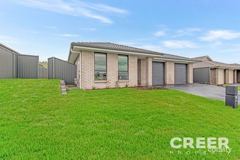 19 Tourmaline Dr, Rutherford, NSW 2320