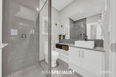 Property photo of 2/7 Franleigh Drive Narre Warren VIC 3805