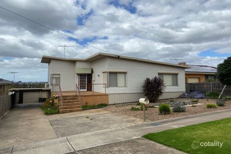 Property photo of 11 Kirriemuir Street Hamlyn Heights VIC 3215