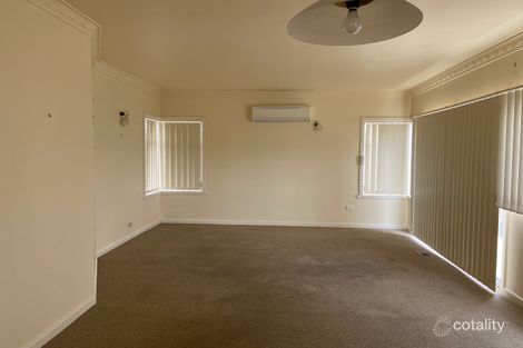 Property photo of 11 Kirriemuir Street Hamlyn Heights VIC 3215