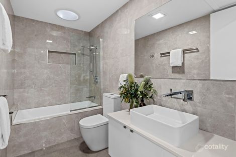 Property photo of 70 Dover Street Hawthorne QLD 4171