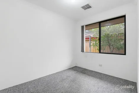 Property photo of 12 Sartorial Place Greenfields WA 6210
