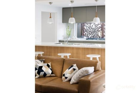 Property photo of 29 Frangipani Road Treeby WA 6164