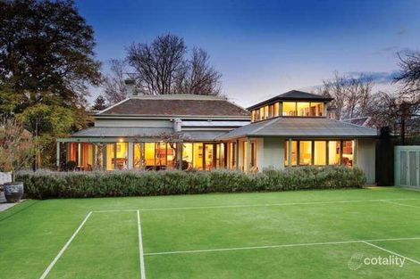 Property photo of 23 Chaucer Crescent Canterbury VIC 3126