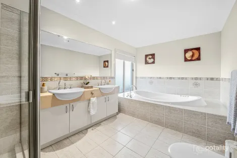 Property photo of 3 Sardinia Avenue Glenwood NSW 2768